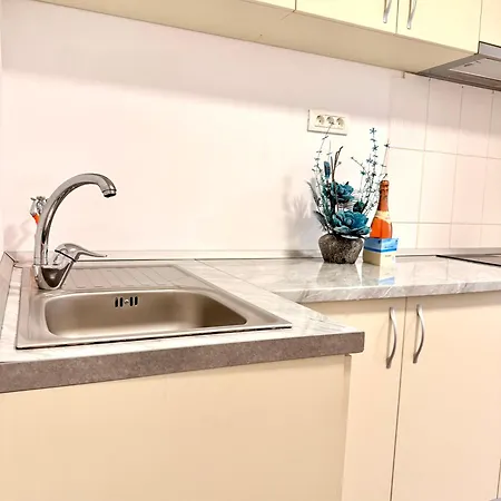 Apartment Aqua Vista Hera 2 Parcare Privata Zona Phoenicia