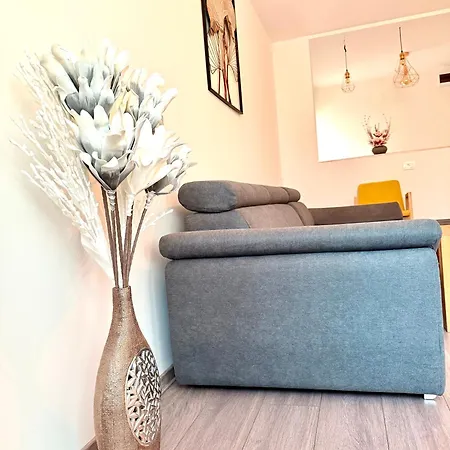Apartment Aqua Vista Hera 2 Parcare Privata Zona Phoenicia